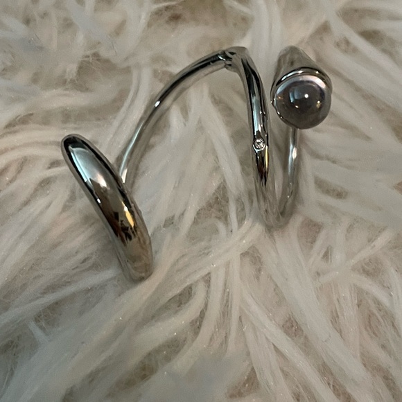 Stunning and unique Ring! - Picture 5 of 7